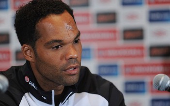 Joleon Lescott kinh doanh thời trang